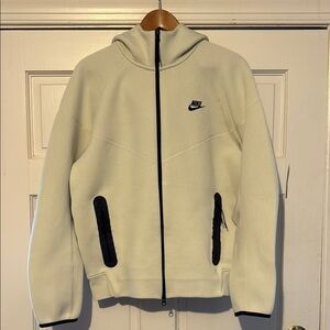 Nike Men's Tech Fleece Full-Zip Windrunner Hoodie Cream